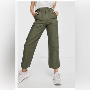 Free People X Levi’s straight ankle rib cage utility pants. Army green